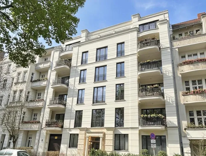 Lückenbebauung Neubau Mehrfamilienhaus